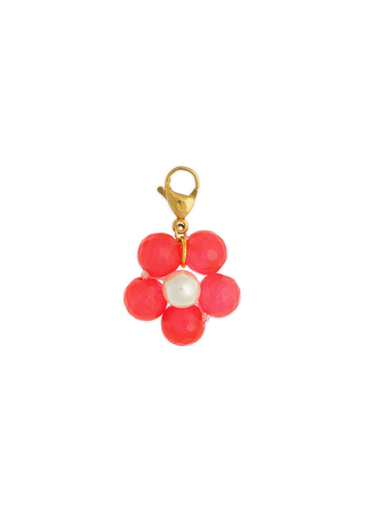 colgante flor de bolas rosas, colgante de lulas´lulas rosa, charm de flor tejda, charm flor rosa con perla en el centro